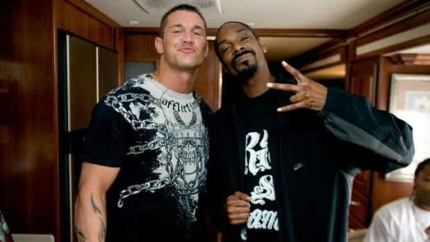 Snoop vs. Randy Orton