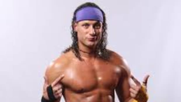 Matt Taven's knee injury is real; fighters miss weight