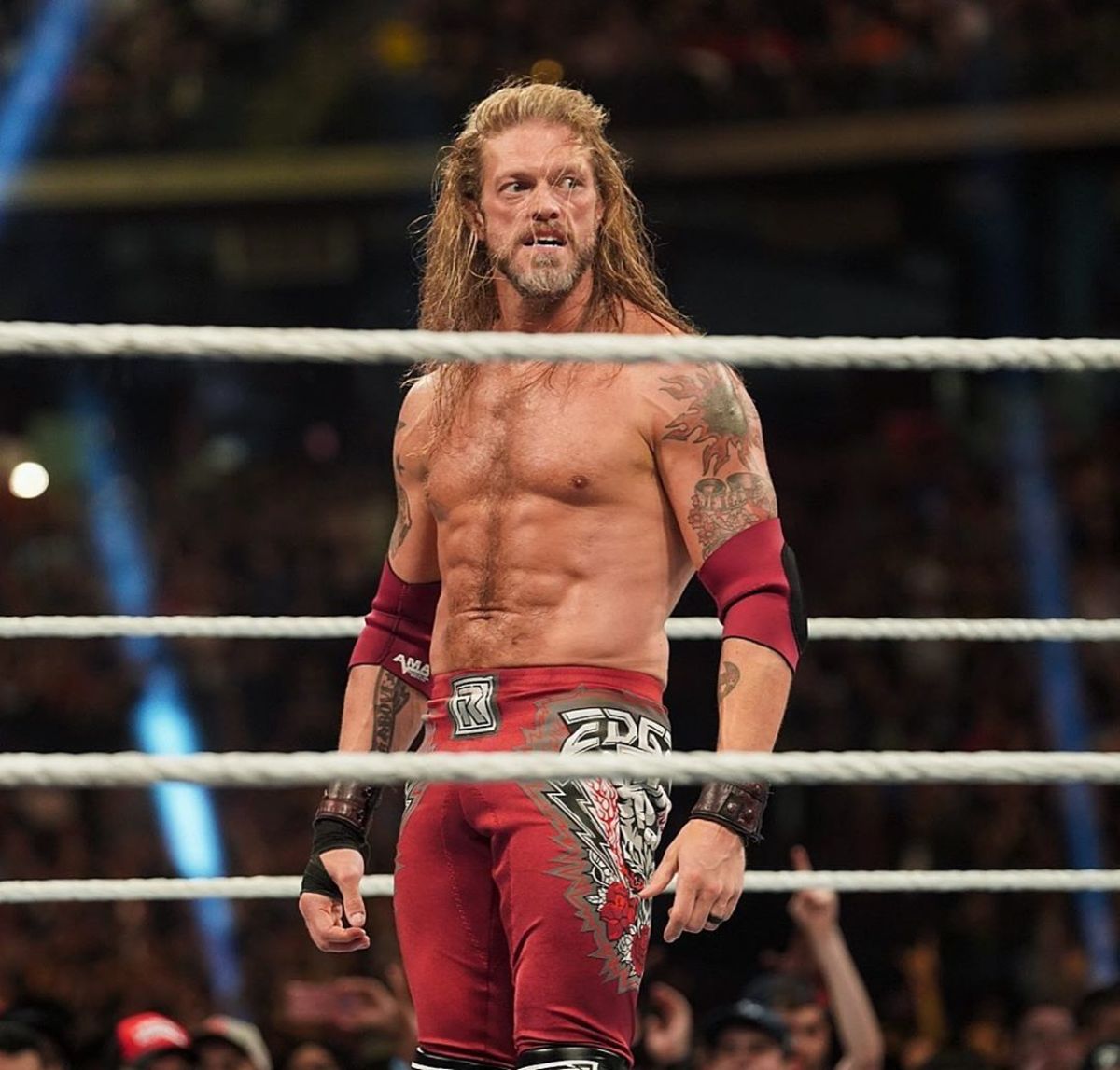 Edge returns to the ring at WWE Royal Rumble.
