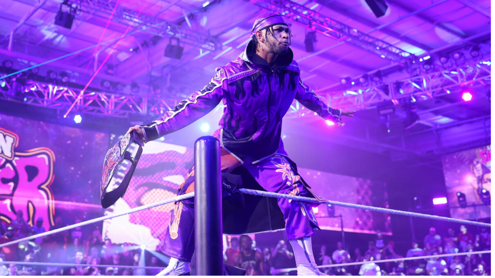 WWE NXT Showdown Leon Slater