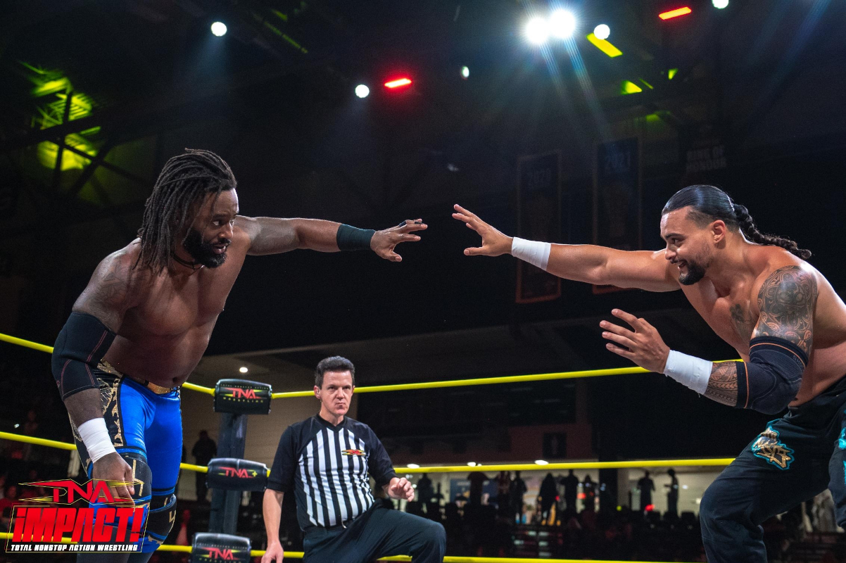 Cedric Alexander vs. Mike Santana