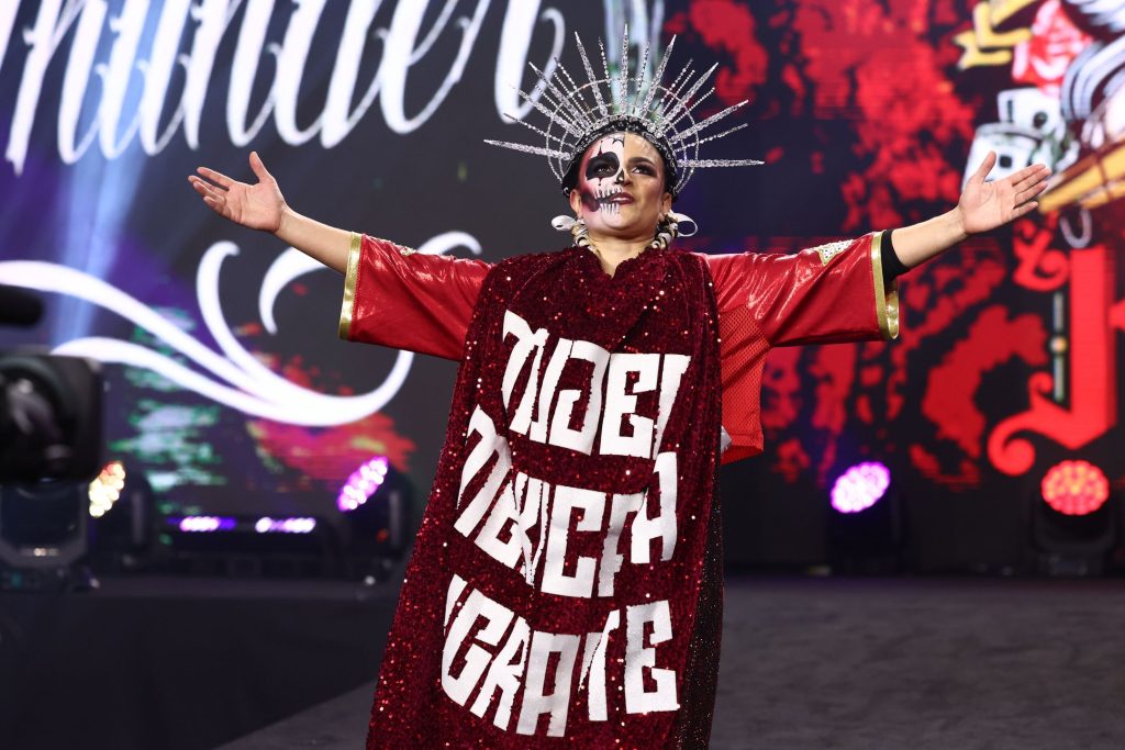 Thunder Rosa addresses hateful message received after AEW Collision