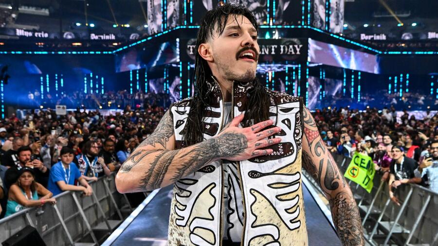 Dominik Mysterio aligns with new group at AAA Verano de Escandalo