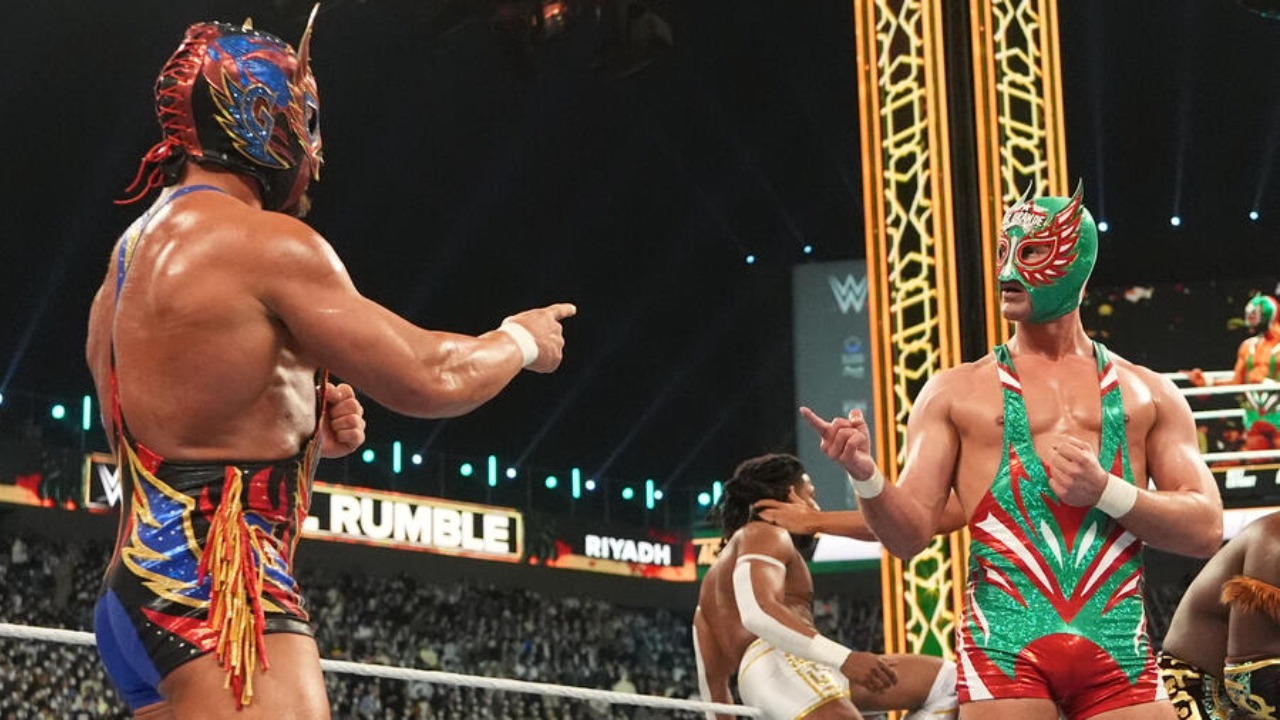 El grande Americano WWE AAA on Fox