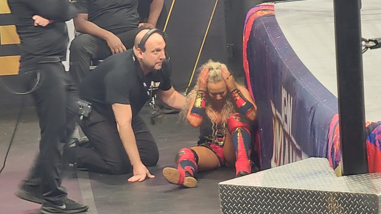 AEW Dyamite Penelope Ford injury