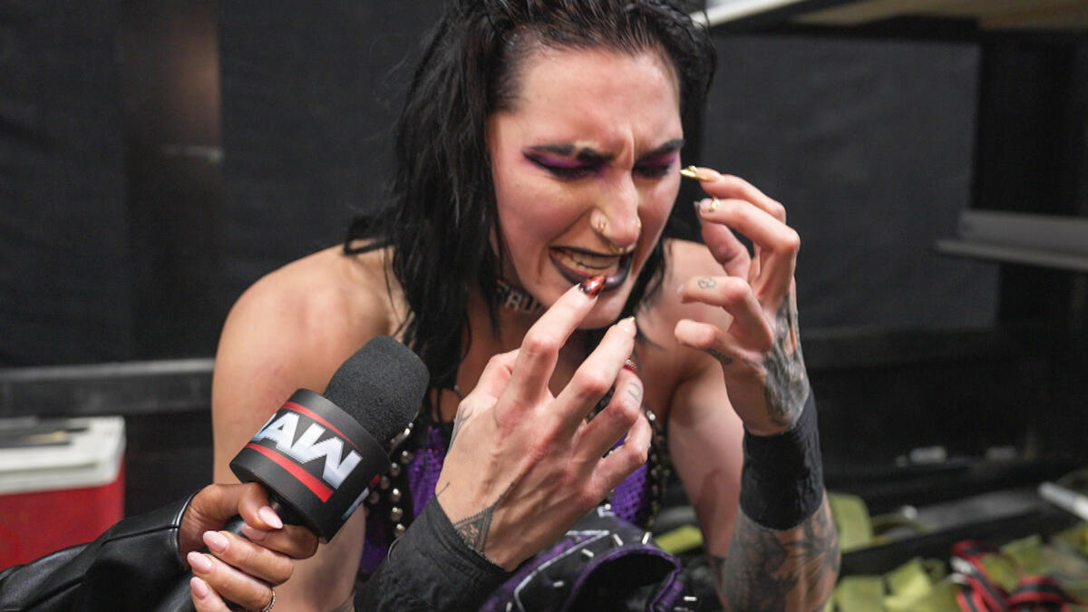 Rhea Ripley shows off black eye after Giulia match