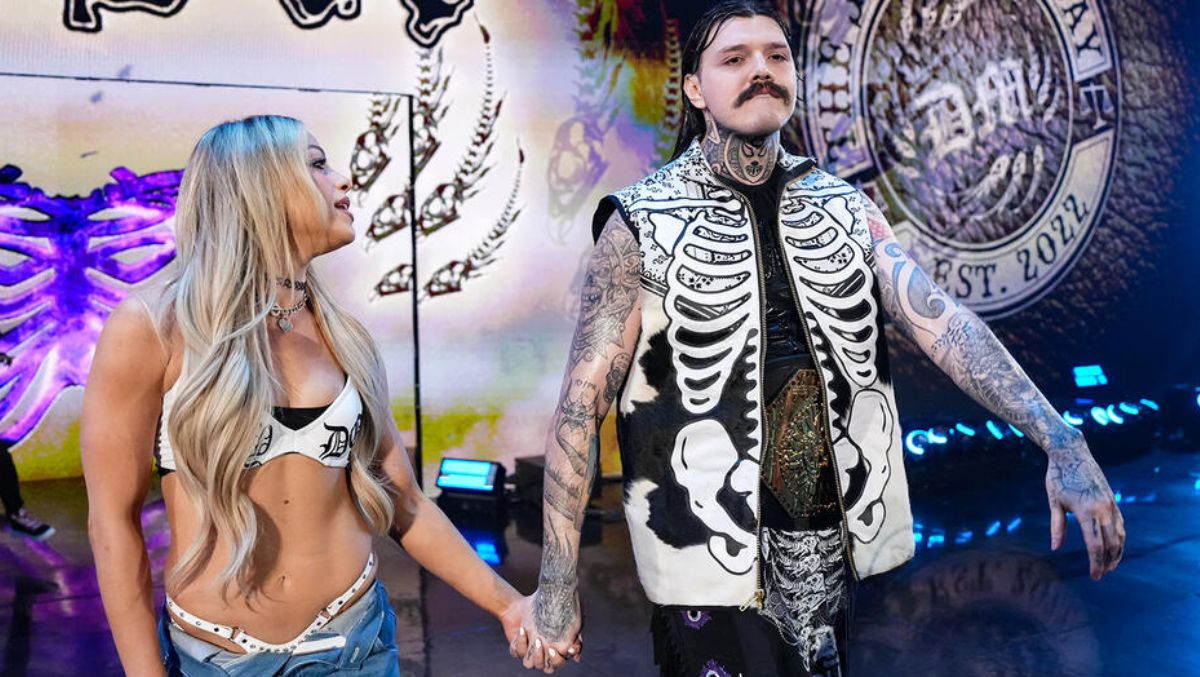 Dominik Mysterio and Liv Morgan making their entrance on March 23 edition of RAW