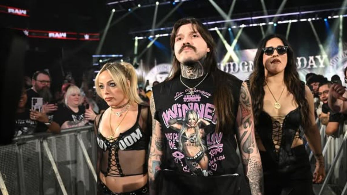 Dominik Mysterio appears to be in concussion protocol following AAA Rey de Reyes