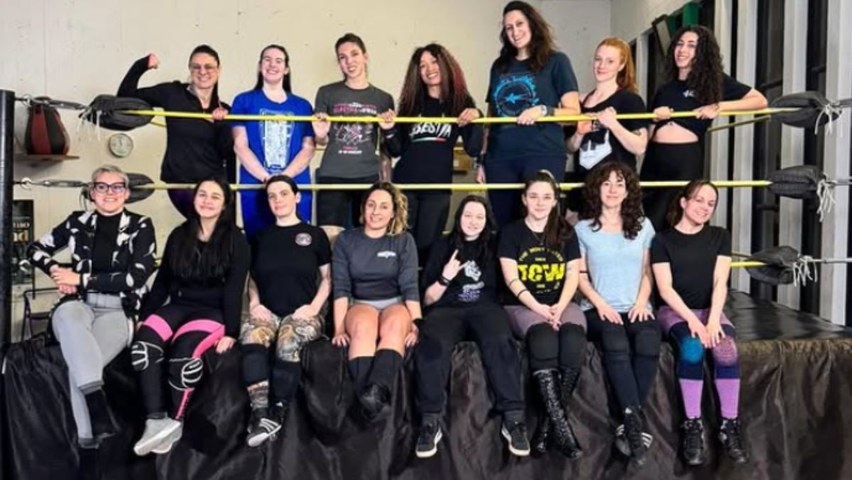 Mercedes Mone hosts training session for aspiring wrestlers