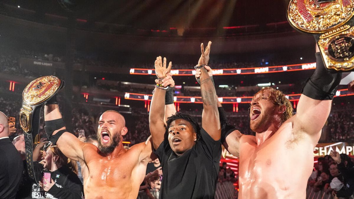 Matt Hardy reacts to WWE Raw Tag Team title change