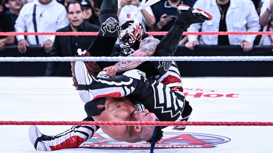 Penta vs. Hijo del Vikingo | AAA