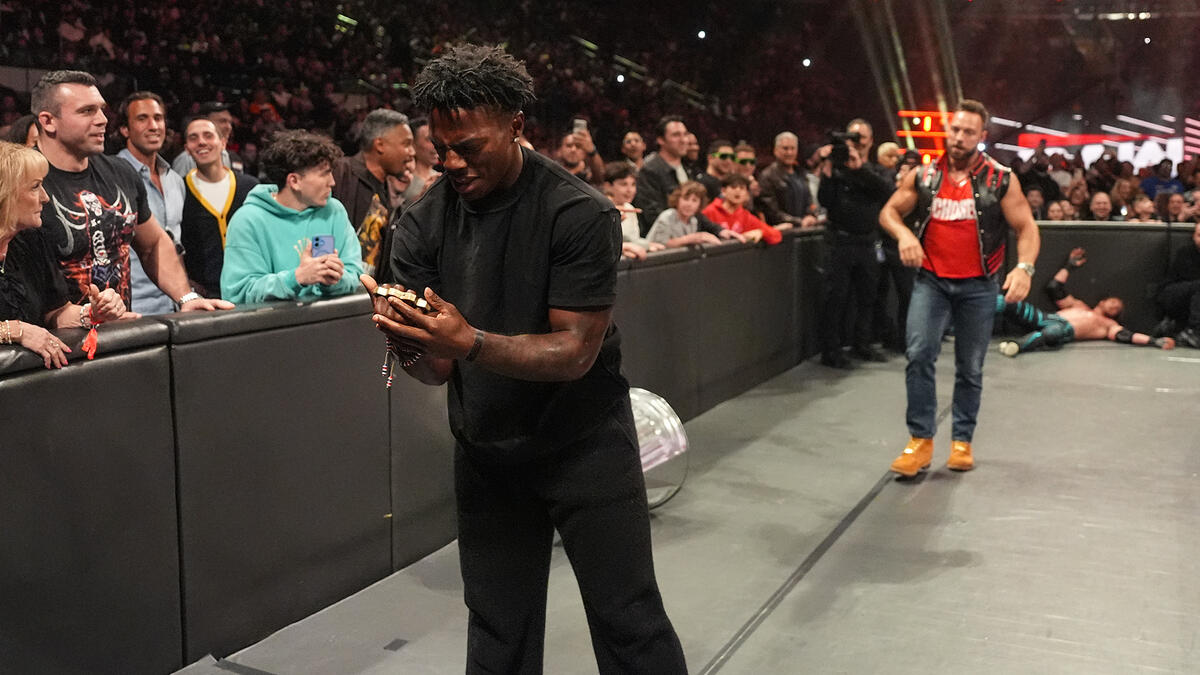 IShowSpeed LA Knight