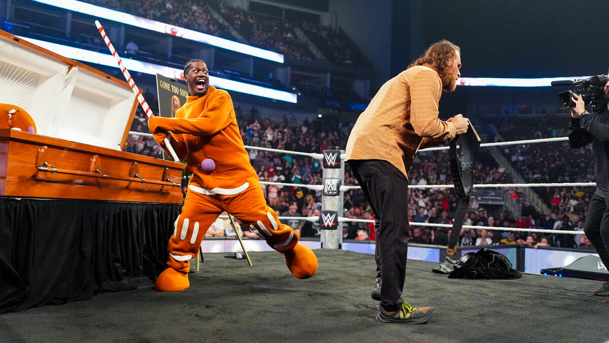 Lil' Yachty & Sami Zayn | WWE SmackDown