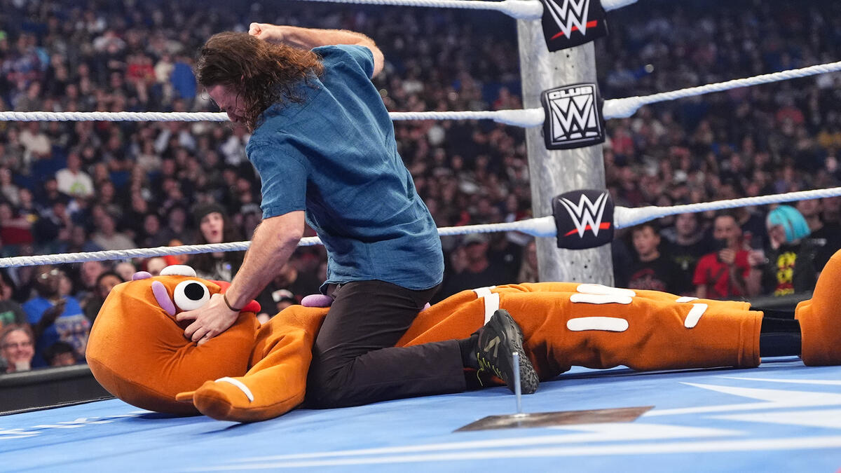 WWE SmackDown May 1, 2026