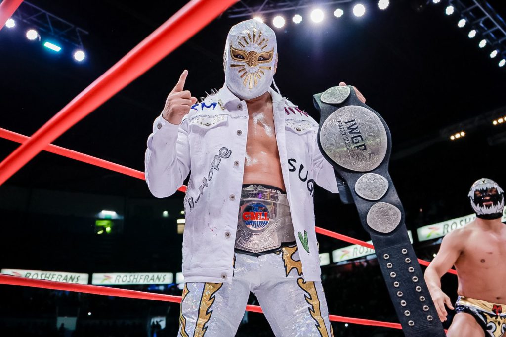 Mistico wears a BTS-influenced jacket