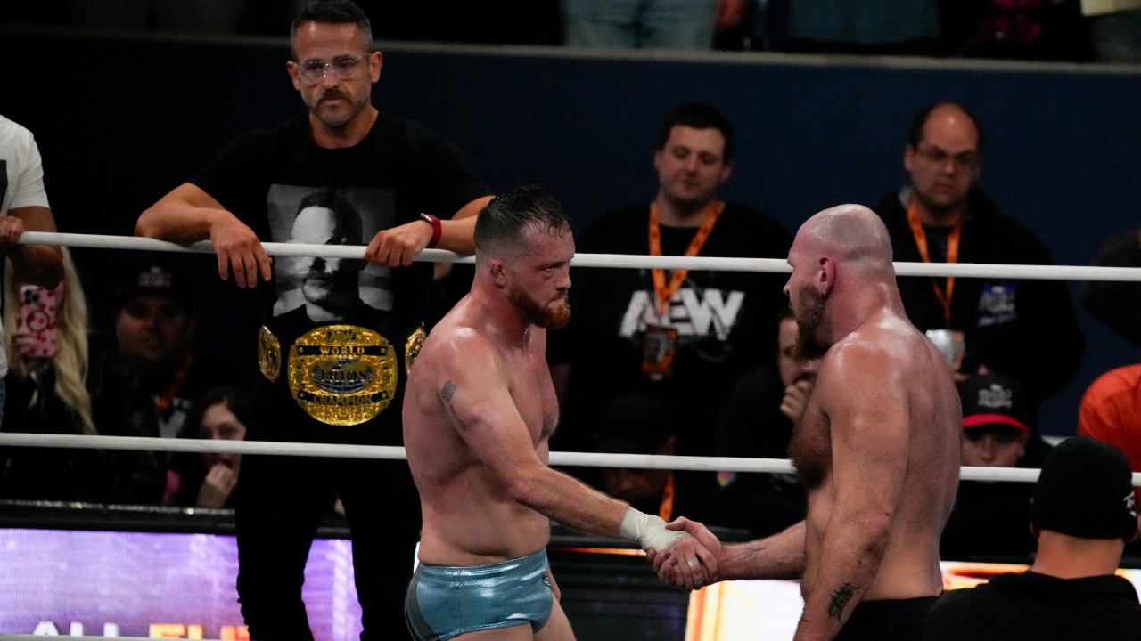 Jon Moxley retains, shakes hand with Kyle O'Reilly at AEW Double or Nothing