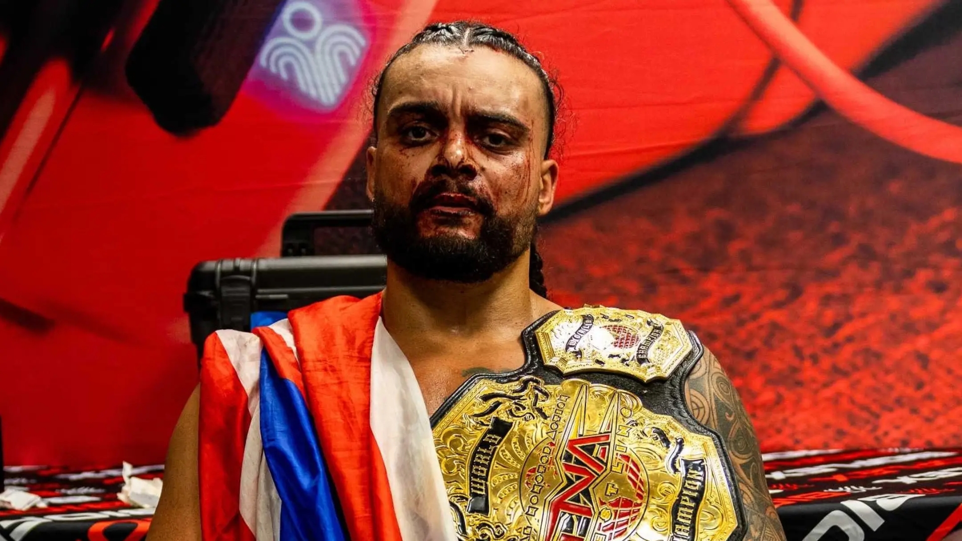 Mike Santana TNA World Champion