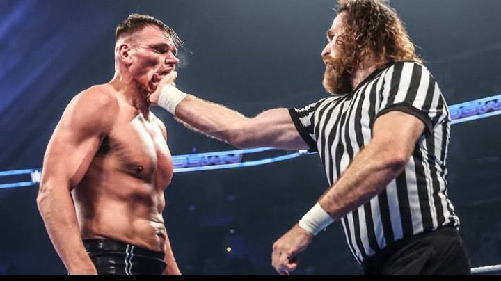 Sami Zayn slapping Gunther